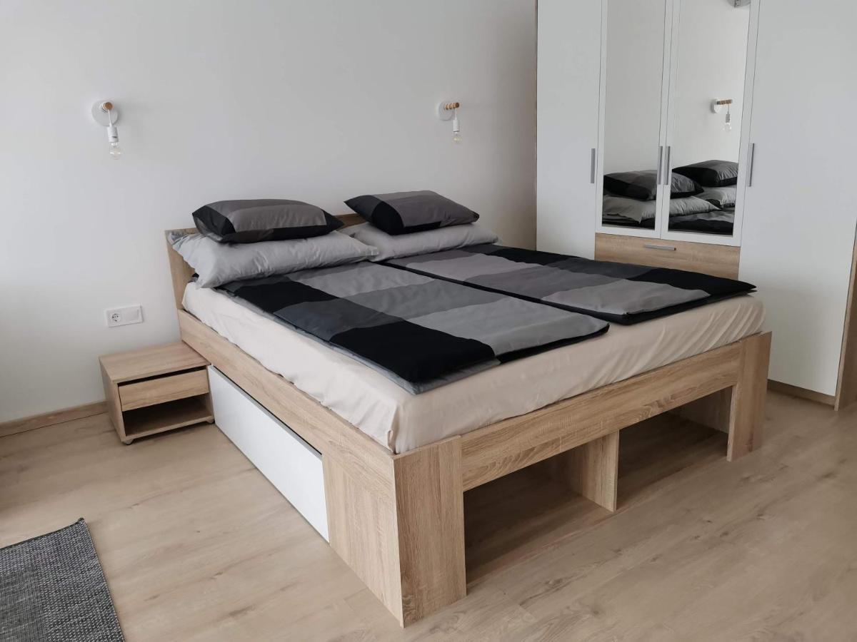 Sweet Life Apartman Eger Luaran gambar